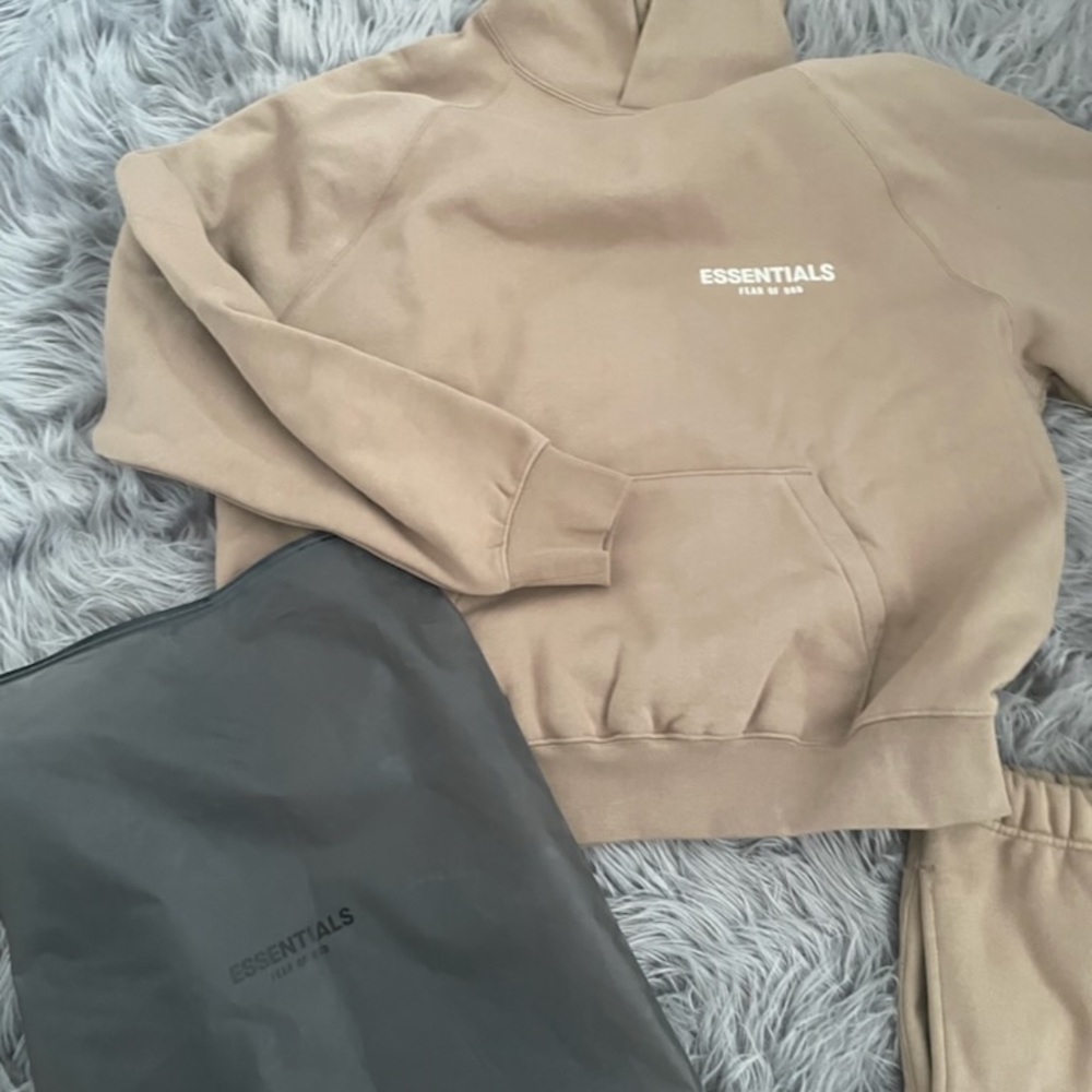 Essential 2 piece jogger